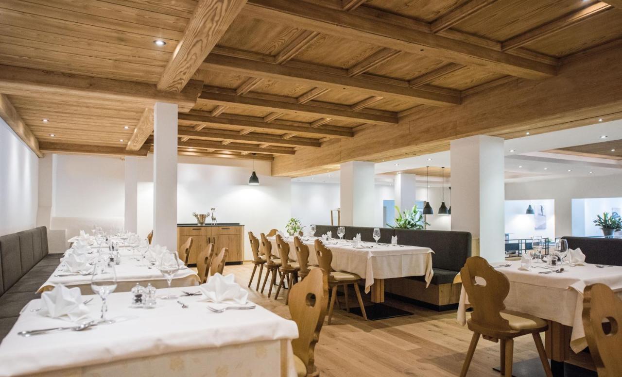 Hotel Fronza - Your Hike & Mountain Home Lutago Extérieur photo
