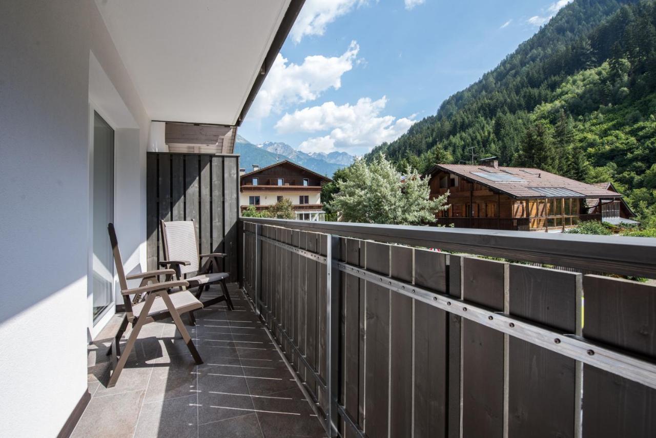 Hotel Fronza - Your Hike & Mountain Home Lutago Extérieur photo