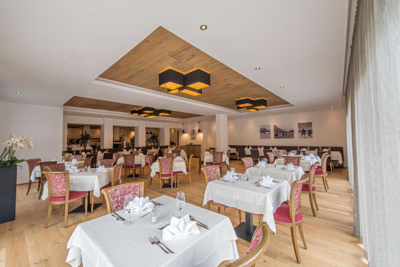 Hotel Fronza - Your Hike & Mountain Home Lutago Extérieur photo