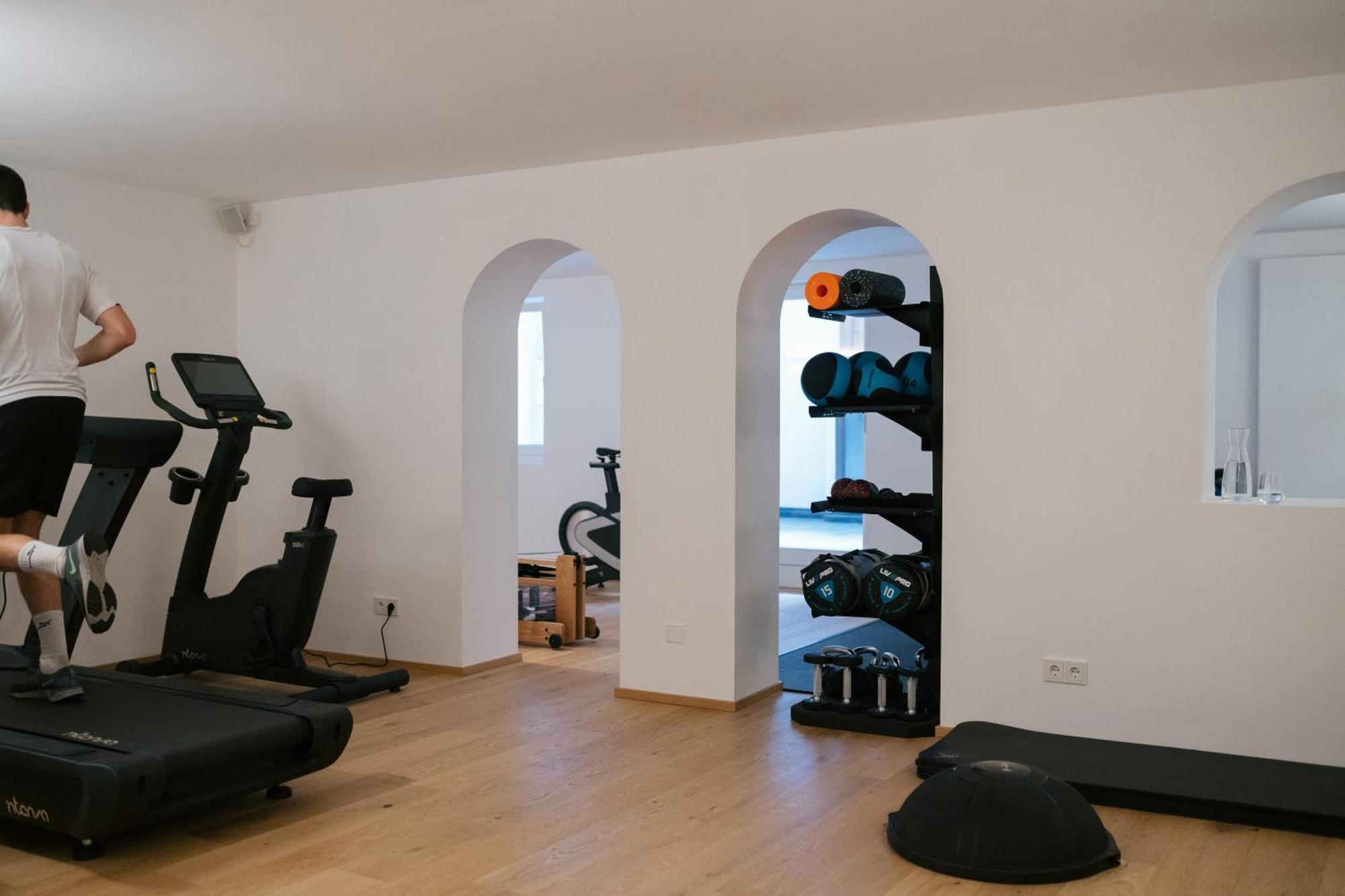 Hotel Fronza - Your Hike & Mountain Home Lutago Extérieur photo