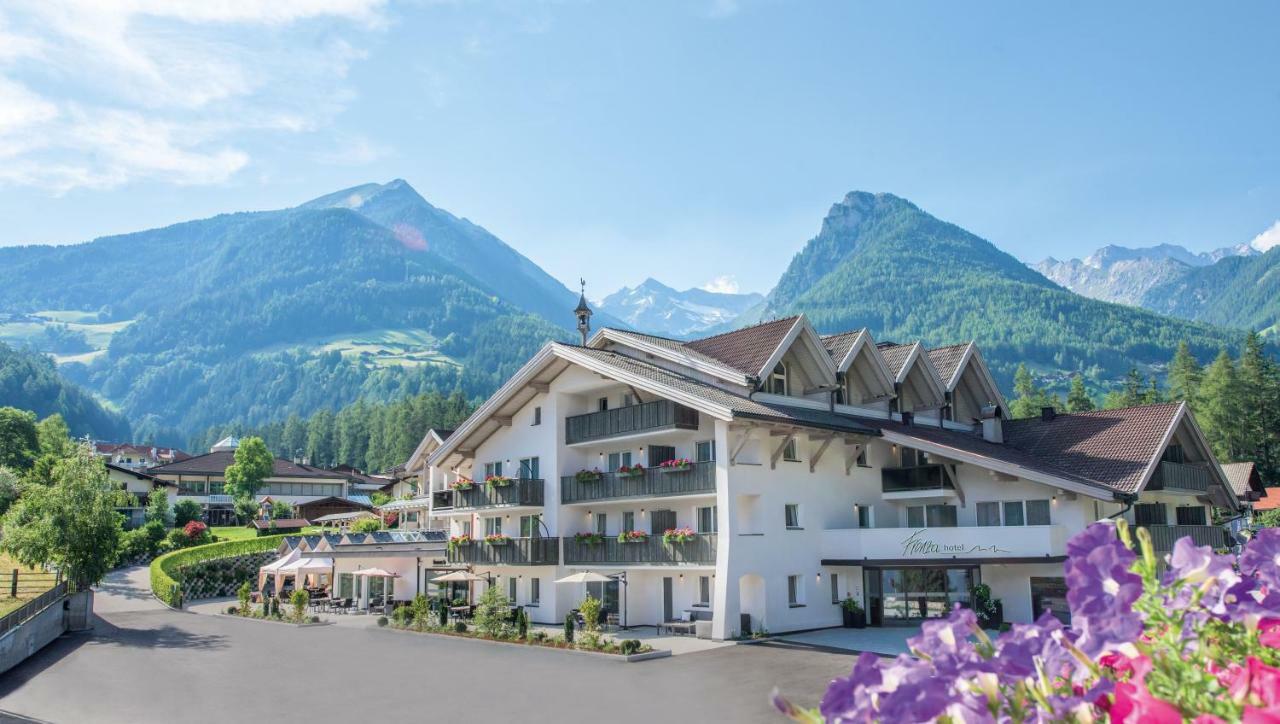 Hotel Fronza - Your Hike & Mountain Home Lutago Extérieur photo